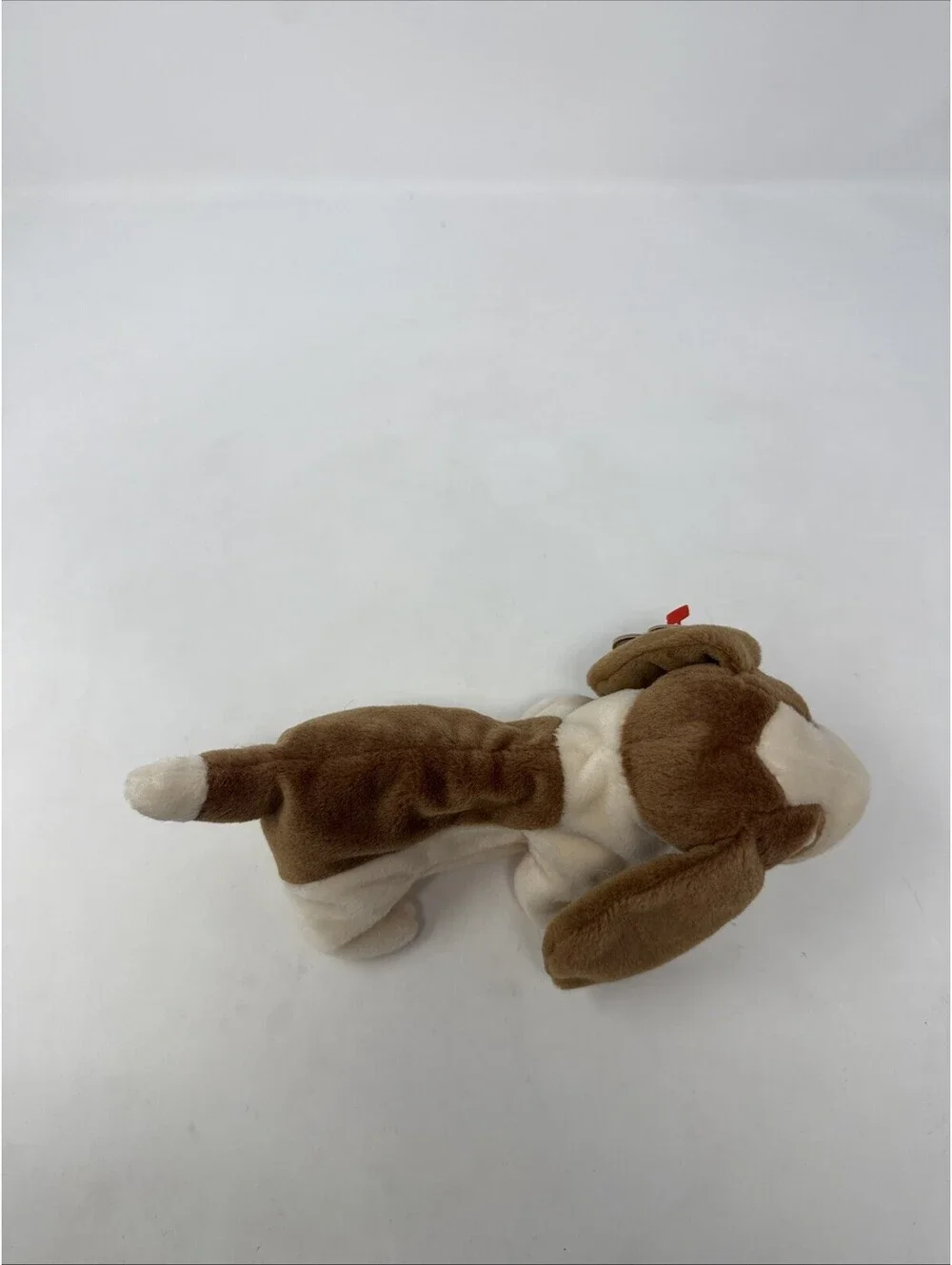 Ty Beanie Babies Tracker Basset Hound Plush w/ Heart Tag, Retired Vintage 1997